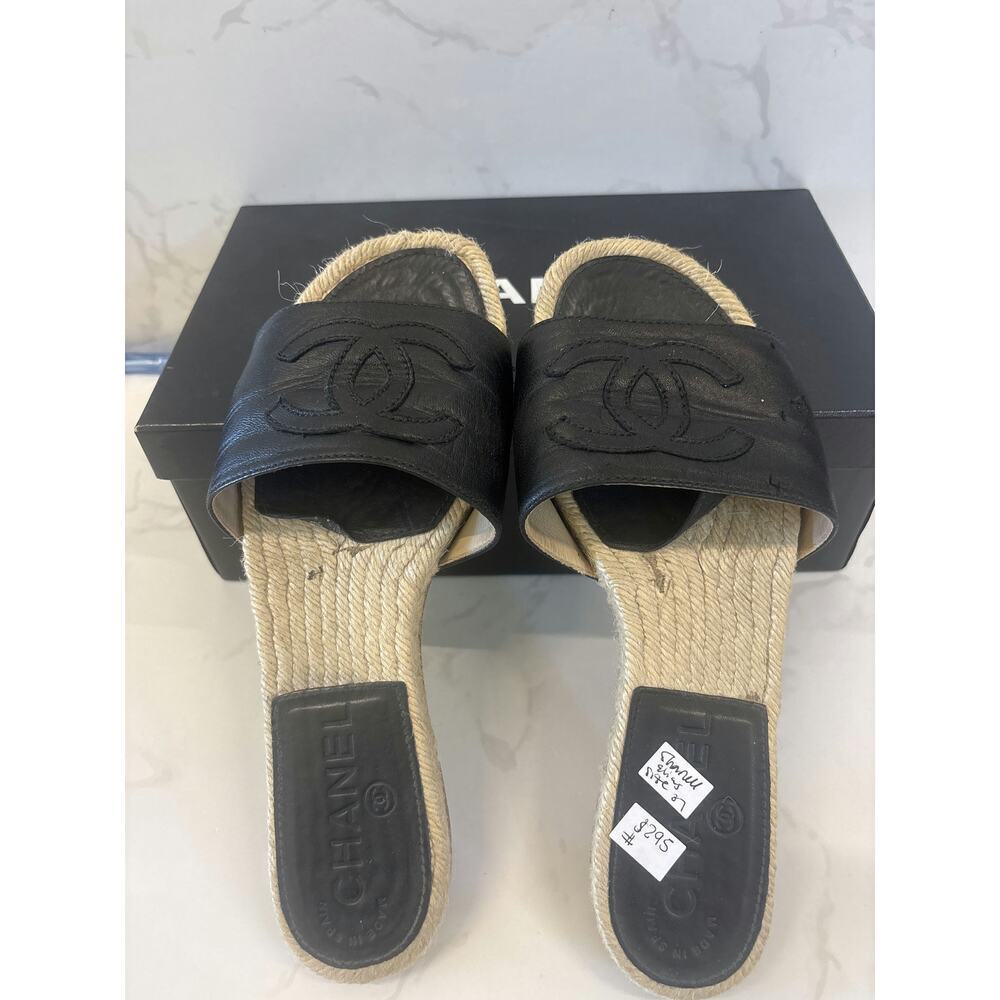 Chanel Espadrille Slides - Size 37 - Picture 4 of 4